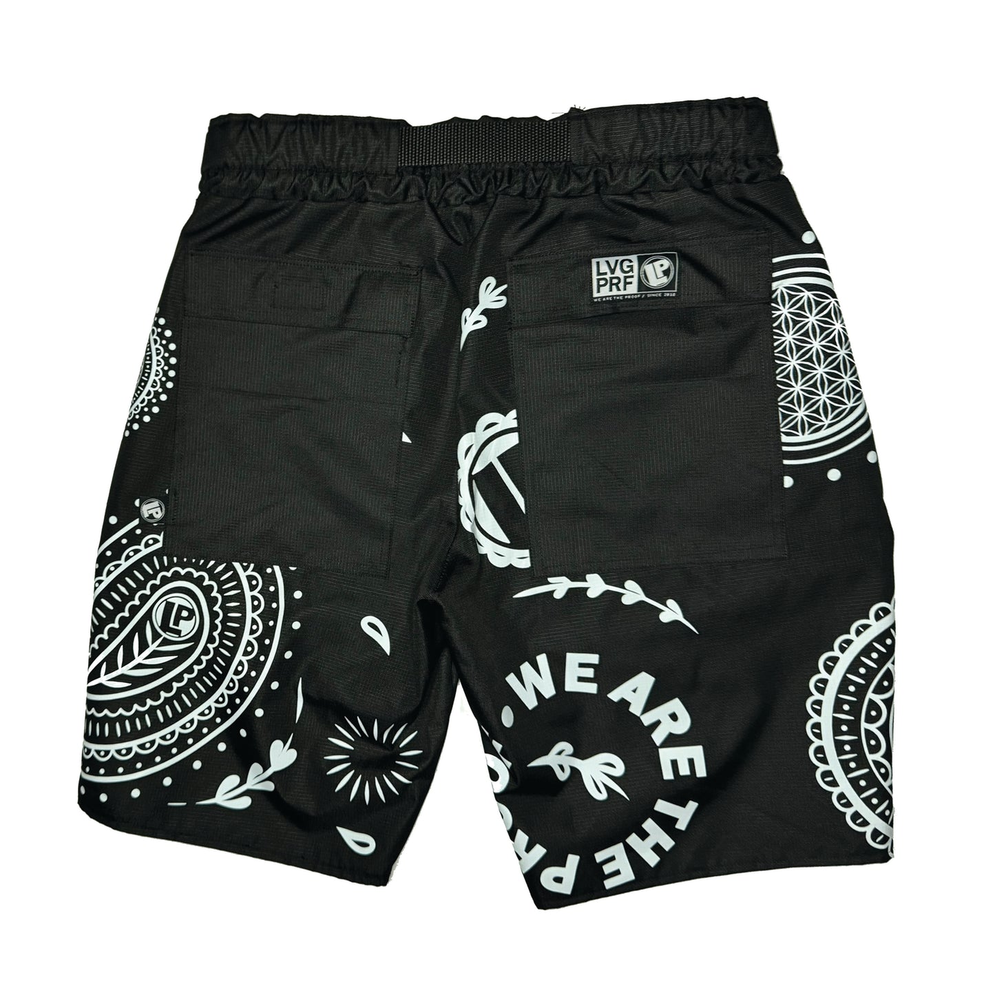 JUMBO PAISLEY SHORTS-BLACK