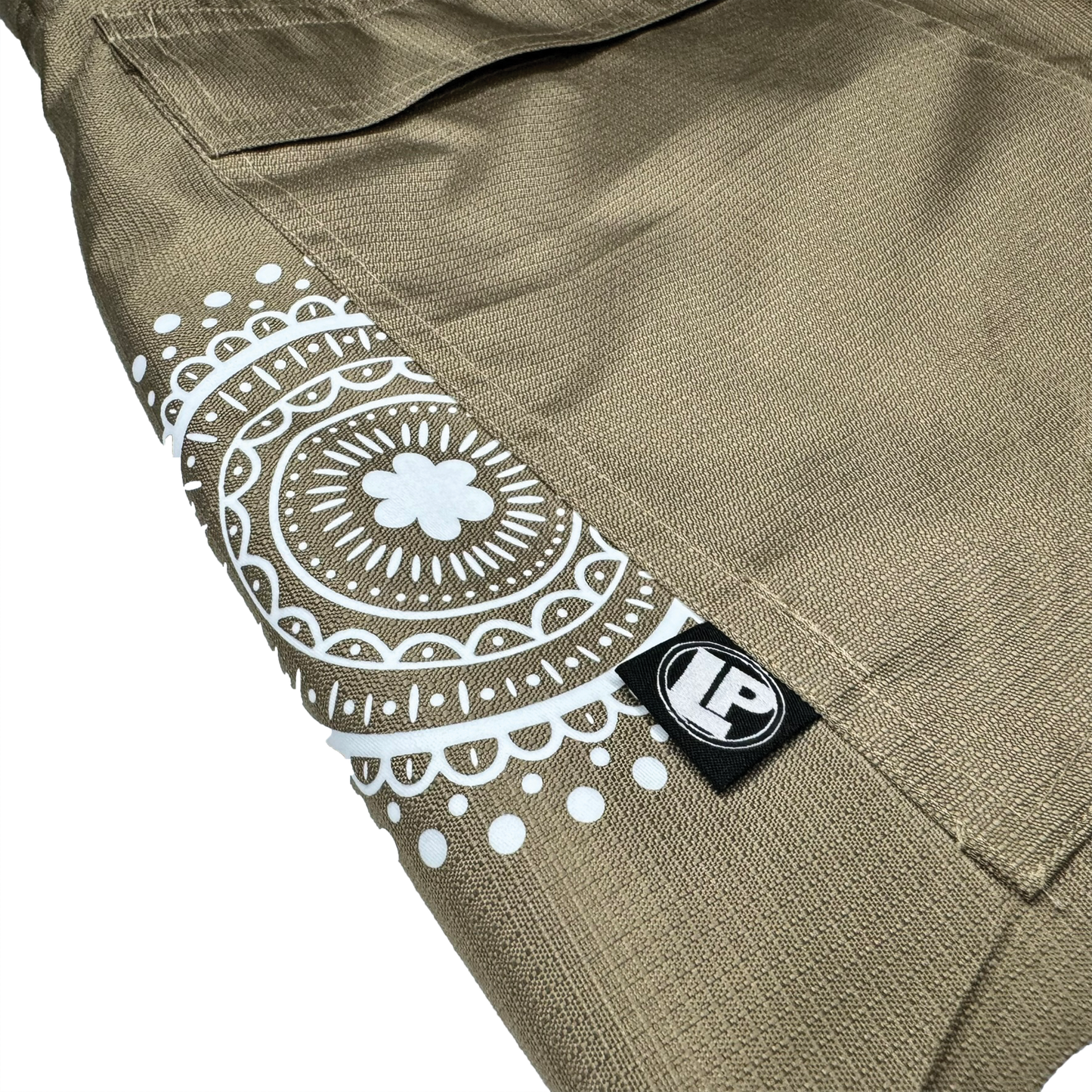 JUMBO PAISLEY SHORTS-KHAKI